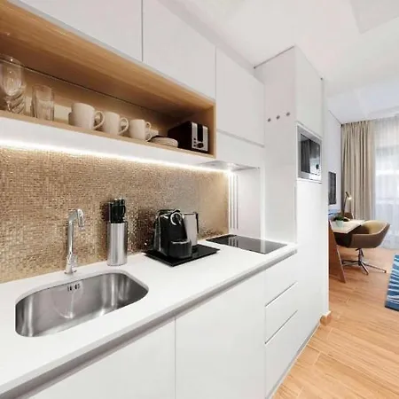 Hanza Tower Downtown 23 Pool & Jacussi Szczecin